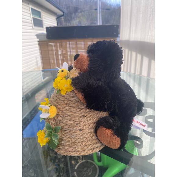 DIY Bear Beehive Craft Kit - Create Your Own Adorable Bear & Beehive Decoration - Picture 11 of 12